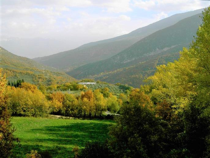 The organic co-operative, Parco Produce, was established in 1996 to offer the products of La Porta deiParchi.